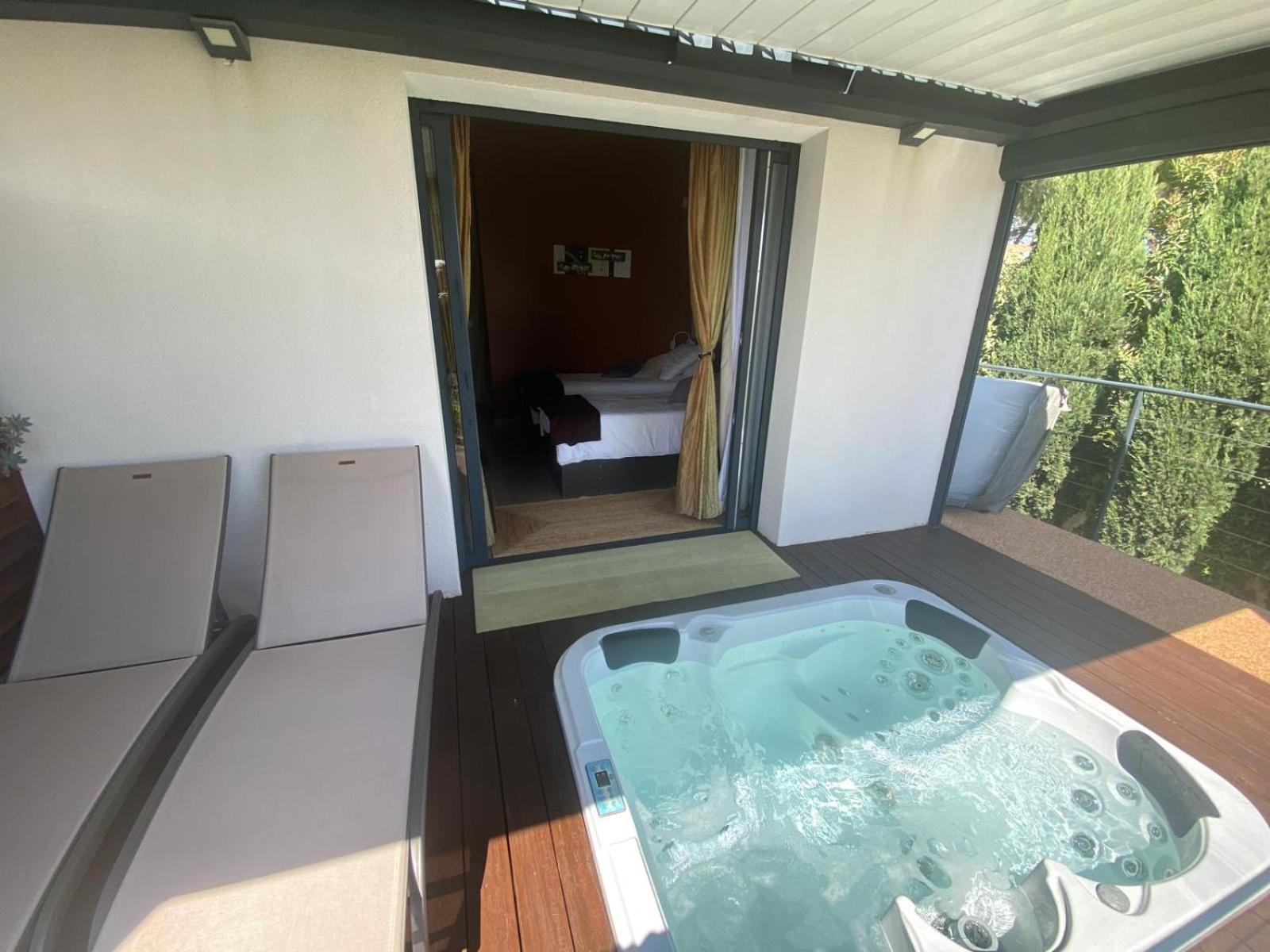 L'Escale Cote Bleue B&B And Spa Sausset-les-Pins Exterior photo
