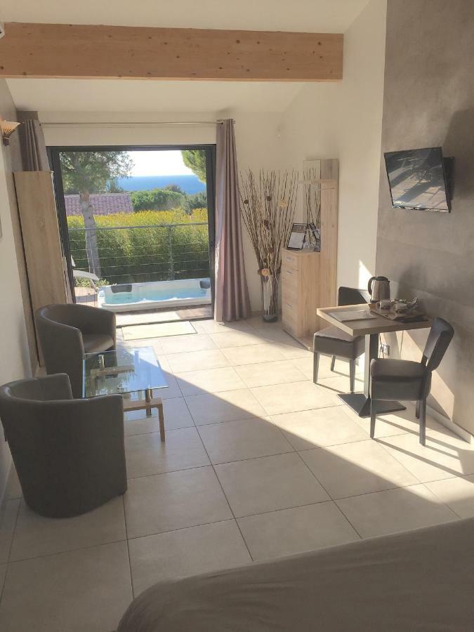 L'Escale Cote Bleue B&B And Spa Sausset-les-Pins Exterior photo